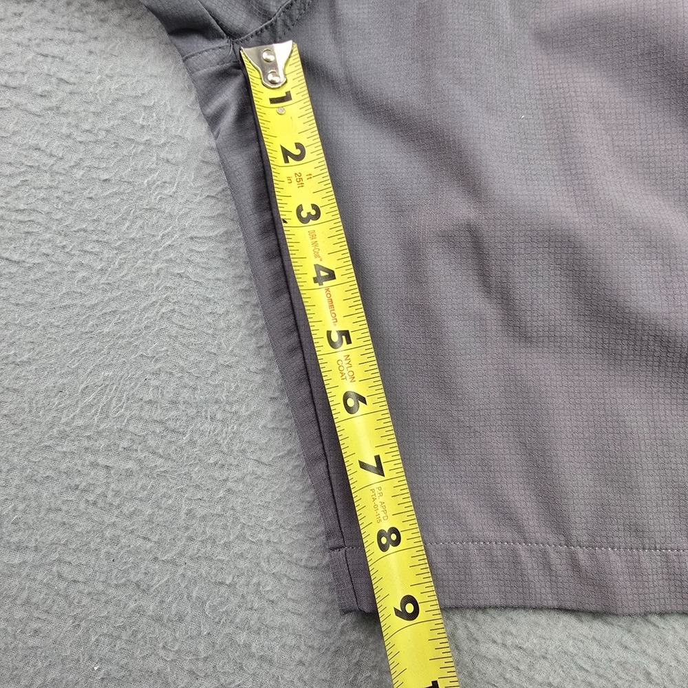 Travis Mathew Gray Performance Golf Shorts Size 33 Stretch Lightweight Casual - Picture 6 of 10